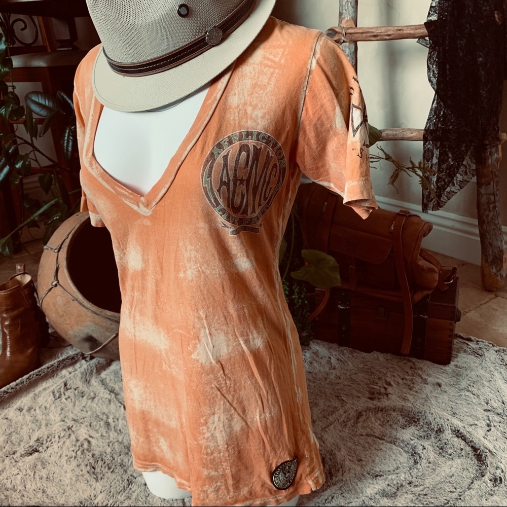 🧡AFFLICTION🧡 Womens XL V-Neck T-shirt